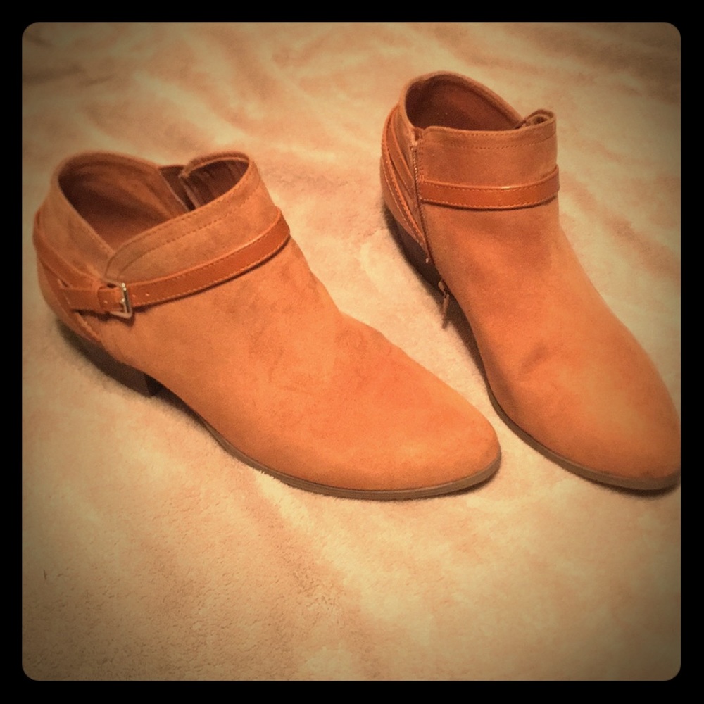 Ankle boots